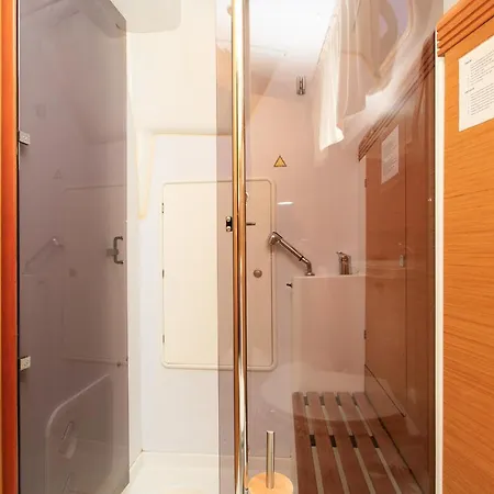 Salis - Jeanneau 39i Bådhotel Lisboa