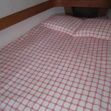 Salis - Jeanneau 39i Hotel na wodzie Lizbona