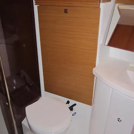 Πλωτό κατάλυμα Salis - Jeanneau 39I