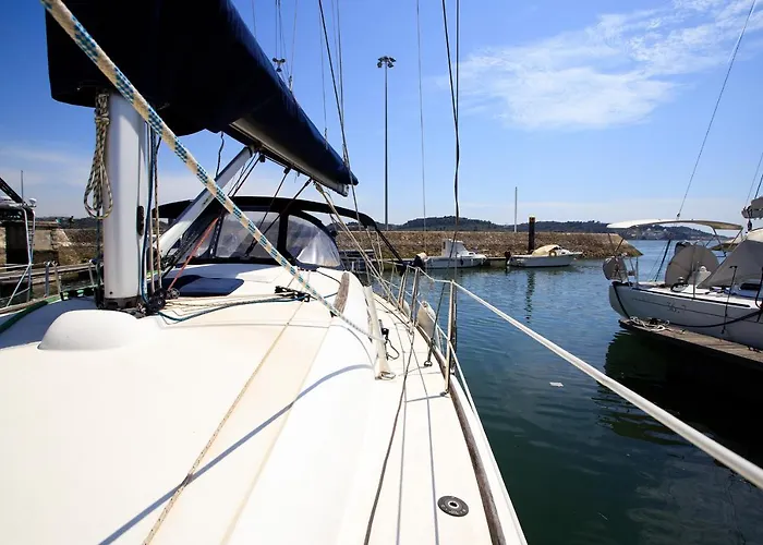 Salis - Jeanneau 39i Hotel en barco *